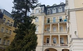 Apartmán U kolonády